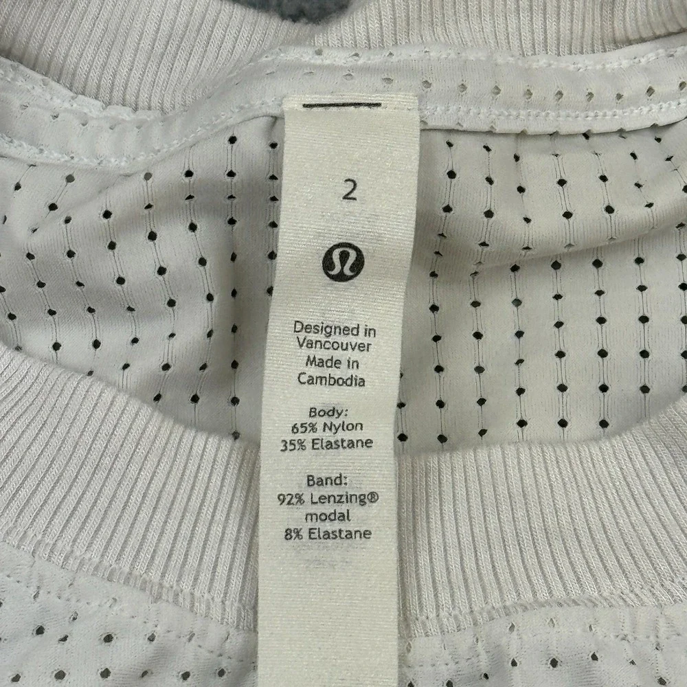 Lululemon Tank Top Women 2 White Breeze by Muscle Runnng Athletic Training Gym‎